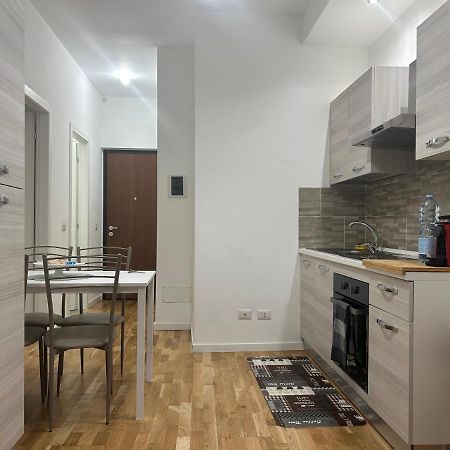 Vt Home - Appartamento Milano Zona Navigli 외부 사진